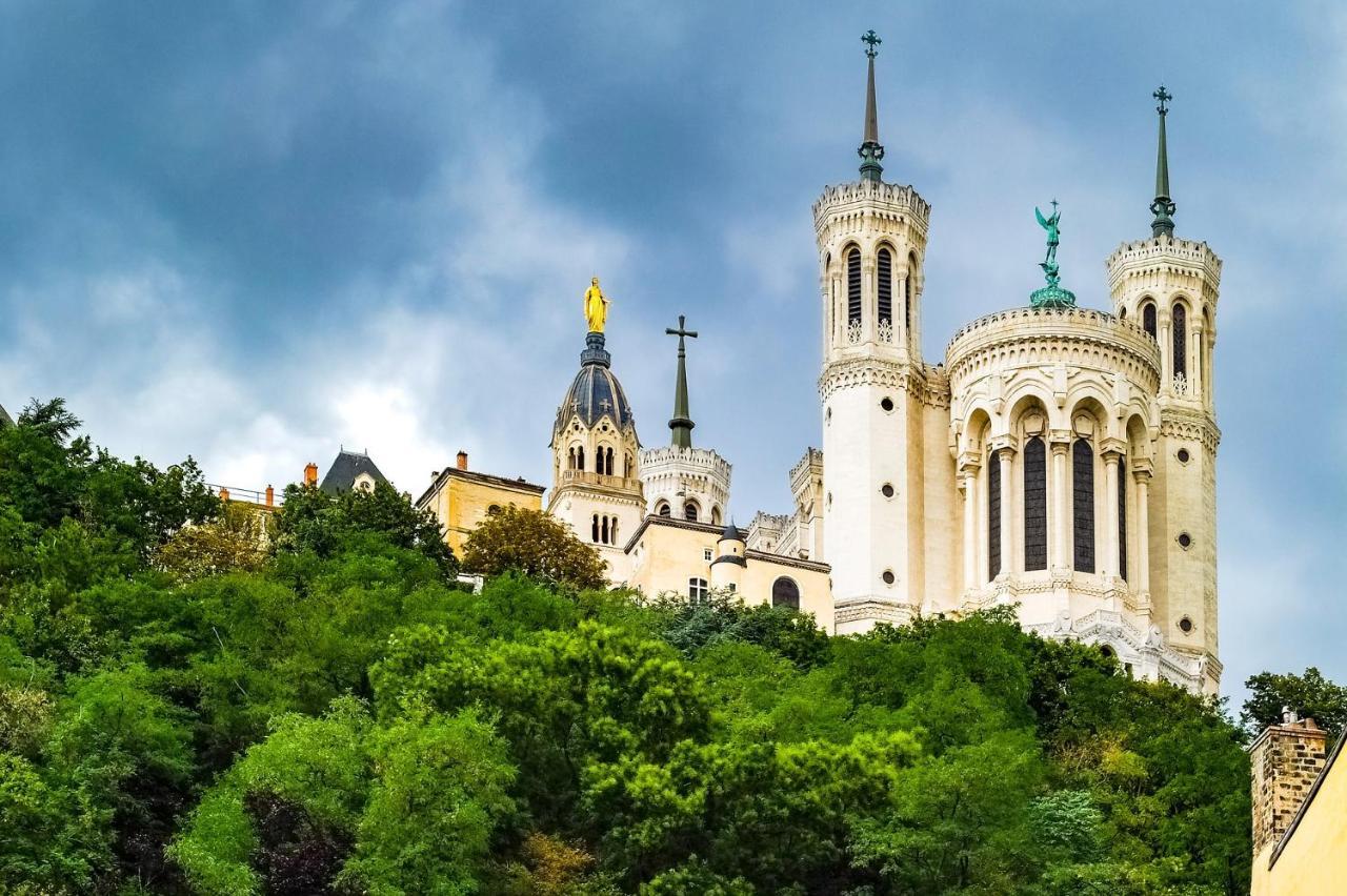 Апартаменты Guestready - 1-Br, 5 Minutes From Train Station Лион Экстерьер фото